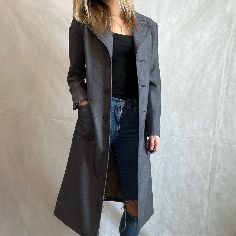 •old navy mid length single breasted gray pocket trench coat•